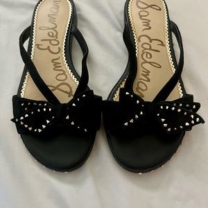 Never worn cute sandals